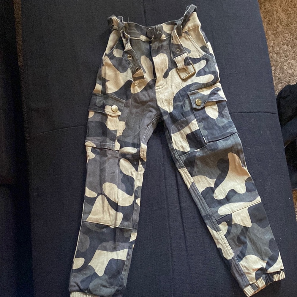 FN boys camo pants